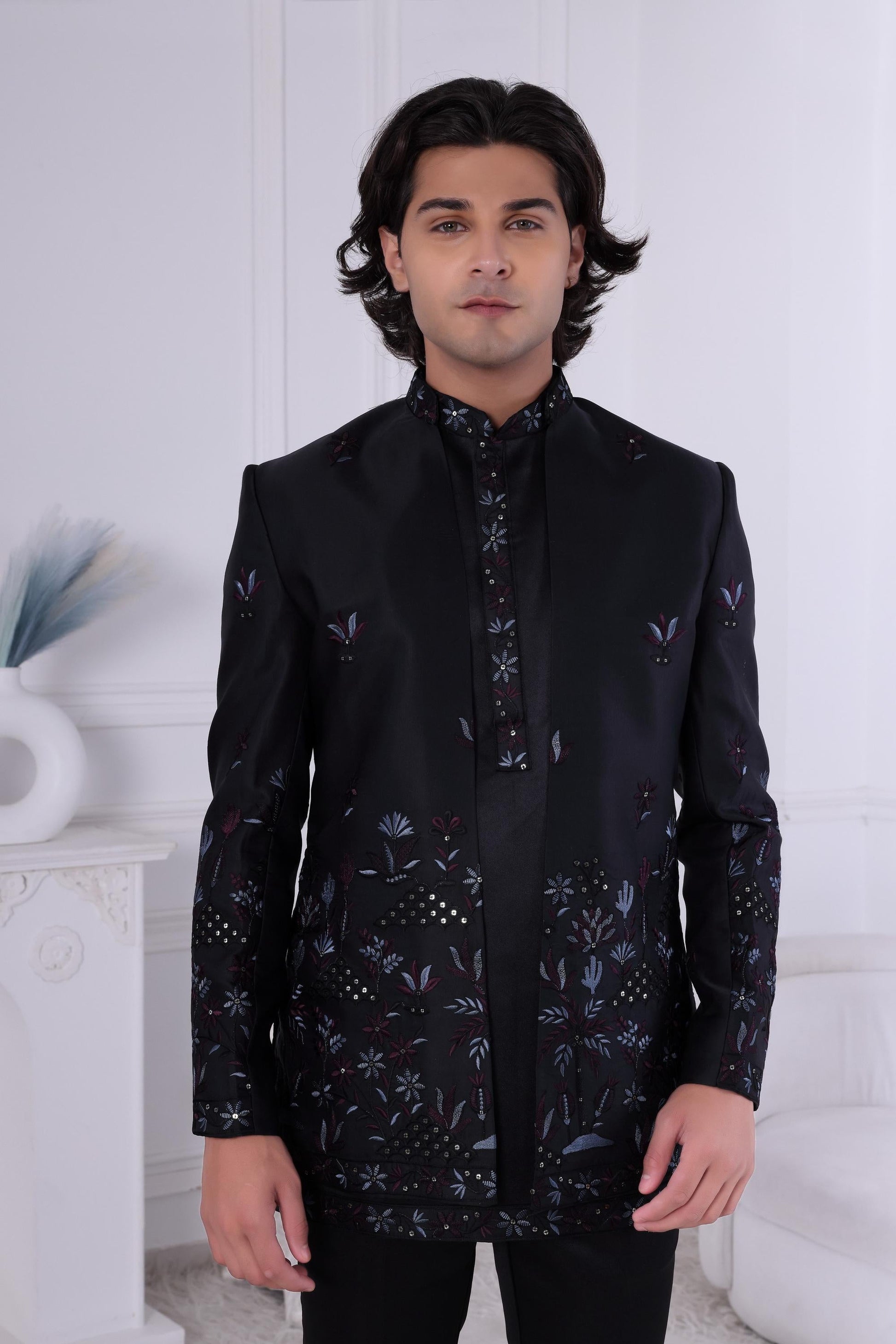 Embroidered Black Indo-Western Sherwani: Men's Wedding Bandhgala Suit Laroyal