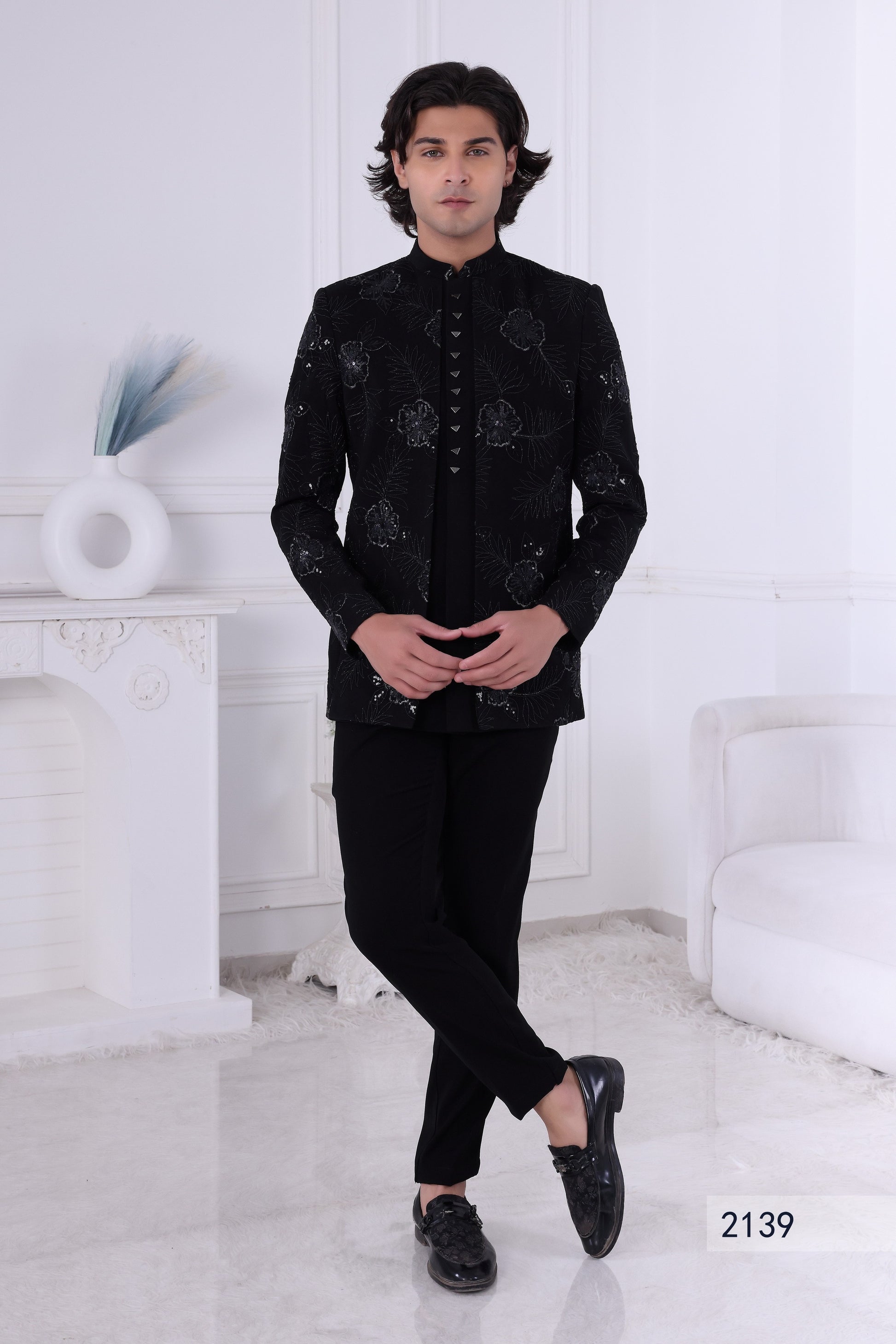 Men’s Premium Black Embroidered Indo Western Sherwani Set –Indian Ethnic Designer Wedding & Reception wear LA2139 Laroyal