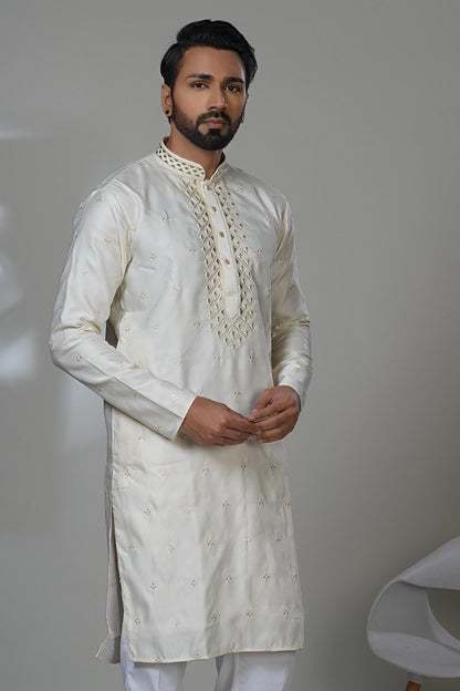 Men's Ivory Embroidered Kurta Set: Elegant Designer Trousers Laroyal